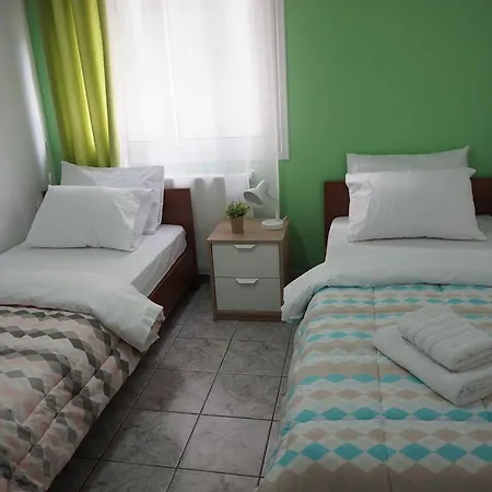 Aristotelous Square Luxury Apartament *